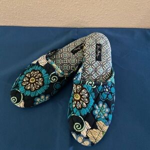 Vera Bradley Mod Slippers Floral Blue Travel Airline Women’s Size Medium (7-8)